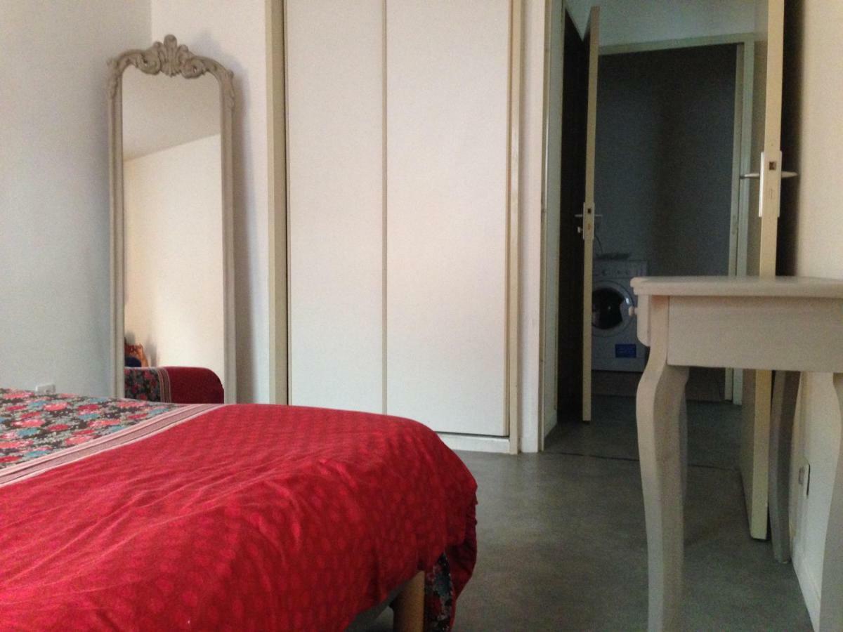 Résidence avec piscine et box, vue sur mer Sète Extérieur photo